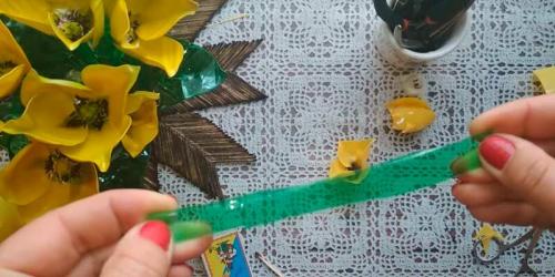 Как сделать цветок из пластиковой бутылки своими руками. Как сделать тюльпаны своими руками из ПЭТ