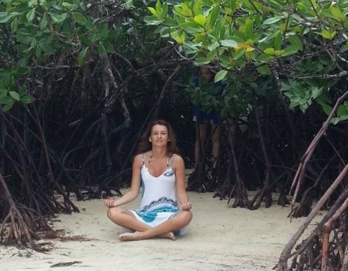 Необитаемые острова тихого океана. Россиянка купила необитаемый остров в Тихом океане и радуется жизни, живя в одноместной палатке