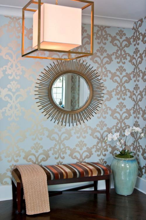 Маленькая прихожая в хрущевке. Выбор цвета обоев для маленькой и узкой прихожей