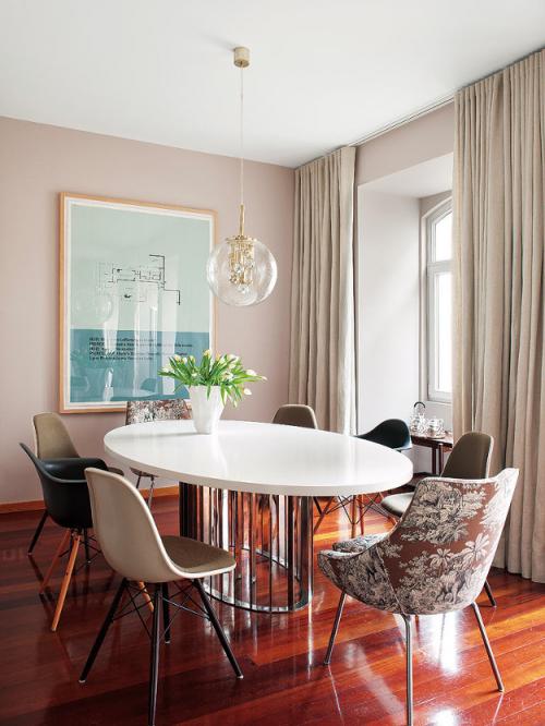 Какие карнизы самые удобные. Какие карнизы для штор выбрать в гостиную, спальню, на кухню, чтобы интерьер выглядел современным