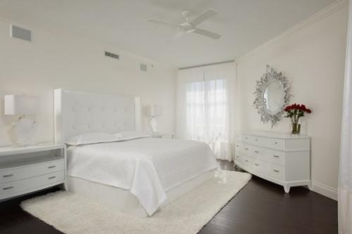 Гостевая комната в частном доме. Комната для гостей с одной кроватью