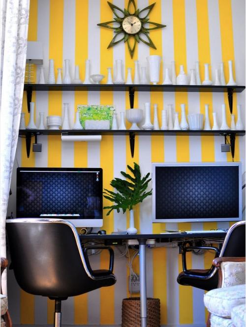 Как повесить телевизор на стену в спальне и спрятать провода. Провода, как деталь интерьера