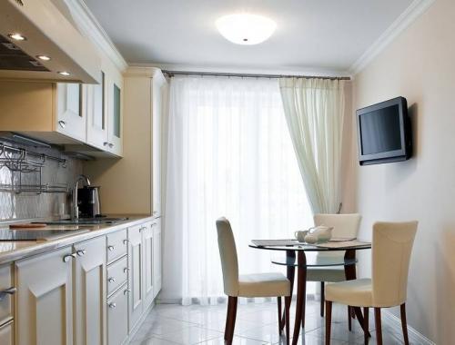 Как выделить зону телевизора в гостиной. Игра в прятки: взаимодействие с обстановкой 06 Как выделить зону телевизора в гостиной. Игра в прятки: взаимодействие с обстановкой 06