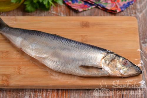 Разделка селедки. Как разделать селедку на филе