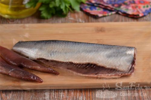 Разделка селедки. Как разделать селедку на филе