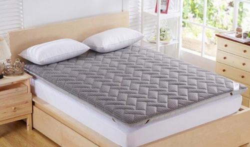 Топпер для кровати, что это. Основные функции и преимущества