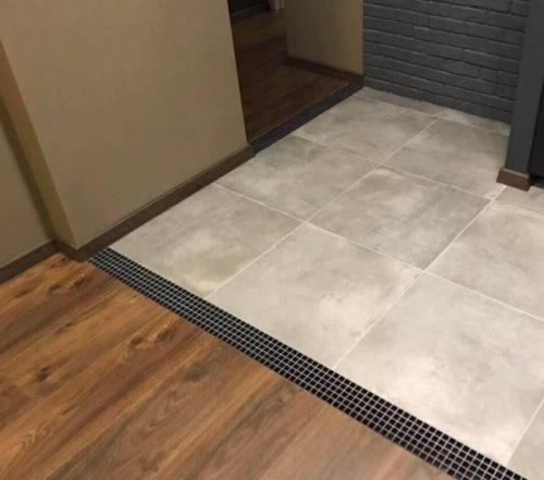 Коридор дизайн в квартире. Отделка стен прихожей 06 Коридор дизайн в квартире. Отделка стен прихожей 06