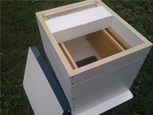 Улей своими руками для сада. Полиуретановый улей