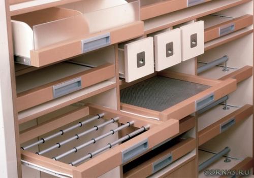 Шкаф купе в гостиной. Шкаф-купе в гостиную 03