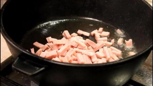 Паста с курицей и беконом. Классический рецепт пасты 07