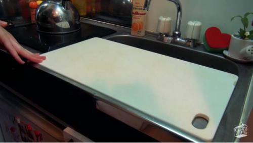 В Японии маленькие квартиры. Типичная японская квартира площадью в 8 квадратных метров поражает своей эргономичностью