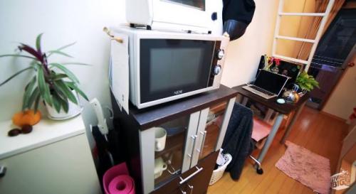 В Японии маленькие квартиры. Типичная японская квартира площадью в 8 квадратных метров поражает своей эргономичностью