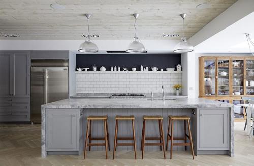 Дом со спокойным интерьером и уютным двориком 07