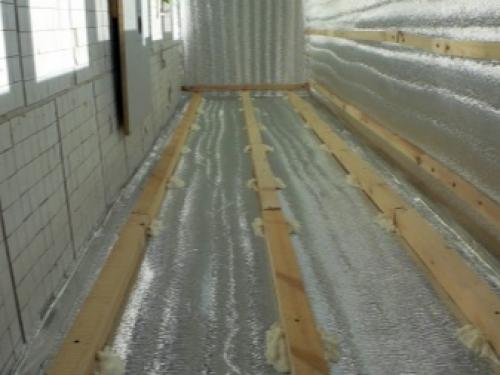 Как утеплить балкон своими руками на зиму. Чем лучше утеплять балкон внутри, нюансы утепления в разные сезоны 10 Как утеплить балкон своими руками на зиму. Чем лучше утеплять балкон внутри, нюансы утепления в разные сезоны 10