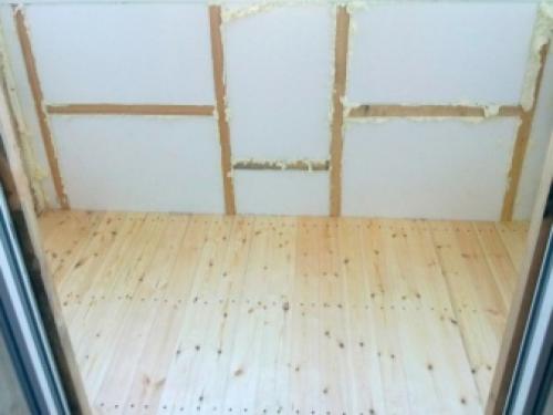 Как утеплить балкон своими руками на зиму. Чем лучше утеплять балкон внутри, нюансы утепления в разные сезоны 06 Как утеплить балкон своими руками на зиму. Чем лучше утеплять балкон внутри, нюансы утепления в разные сезоны 06