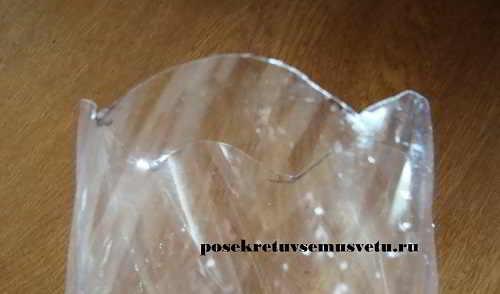 Как из пластиковой бутылки сделать вазу своими руками. Как делать вазы из пластиковых бутылок своими руками? 04 Как из пластиковой бутылки сделать вазу своими руками. Как делать вазы из пластиковых бутылок своими руками? 04