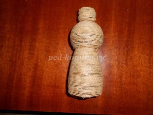 Как из пластиковой бутылки сделать вазу своими руками. Как делать вазы из пластиковых бутылок своими руками? 17 Как из пластиковой бутылки сделать вазу своими руками. Как делать вазы из пластиковых бутылок своими руками? 17