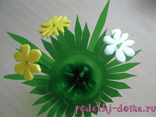 Как из пластиковой бутылки сделать вазу своими руками. Как делать вазы из пластиковых бутылок своими руками? 27 Как из пластиковой бутылки сделать вазу своими руками. Как делать вазы из пластиковых бутылок своими руками? 27