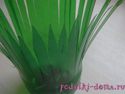 Как из пластиковой бутылки сделать вазу своими руками. Как делать вазы из пластиковых бутылок своими руками? 26 Как из пластиковой бутылки сделать вазу своими руками. Как делать вазы из пластиковых бутылок своими руками? 26