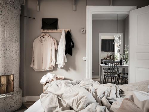 Теплый интерьер небольшой квартиры (41 кв. м) 17