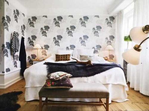 Желтый снаружи, белый внутри 07