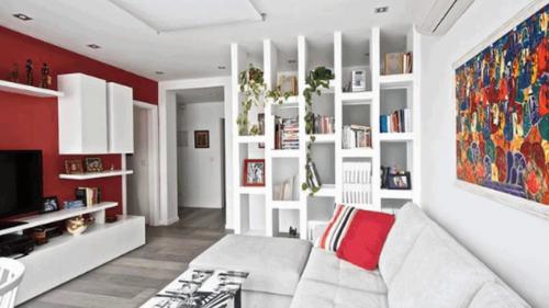 Кирпичные стены в квартире. Кирпич на стене в кухне и столовой 07 Кирпичные стены в квартире. Кирпич на стене в кухне и столовой 07