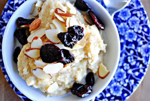 Манная каша пропорции в граммах. На 1 литр молока сколько манки нужно? Как сварить вкусную кашу?