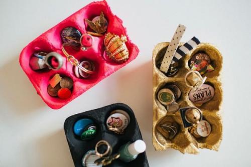 Что можно сделать из под коробки яиц. Оригинальные поделки, которые можно смастерить из обычных картонок для яиц 13 Что можно сделать из под коробки яиц. Оригинальные поделки, которые можно смастерить из обычных картонок для яиц 13