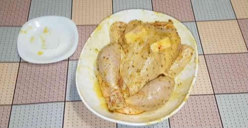 Как сделать румяную корочку на курице. Курица целиком в духовке с хрустящей корочкой на соли