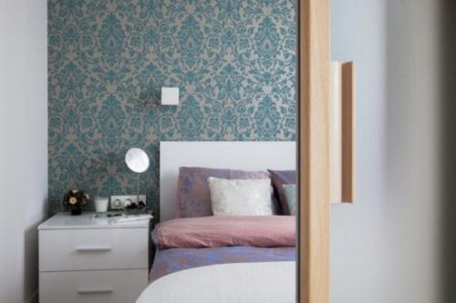 Планировка 1 комнатной квартиры 33 кв м. Белый в основе