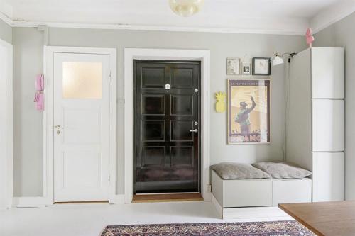 Пастель и зелень: квартира в нейтральных тонах 19