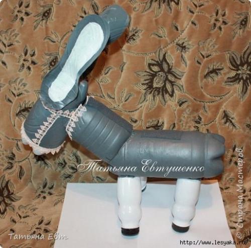 Ослик из пластиковых бутылок своими руками: пошаговая инструкция для начинающих с фото 04