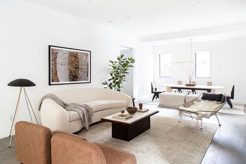 Ничего лишнего: теплый минималистичный интерьер 02