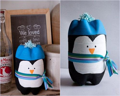Пингвины из пластиковых бутылок: эффектное новогоднее украшение