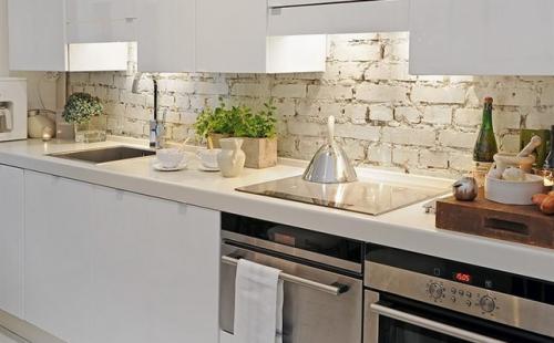 Стена из белого кирпича. Белый клинкерный кирпич в интерьере квартиры 06 Стена из белого кирпича. Белый клинкерный кирпич в интерьере квартиры 06