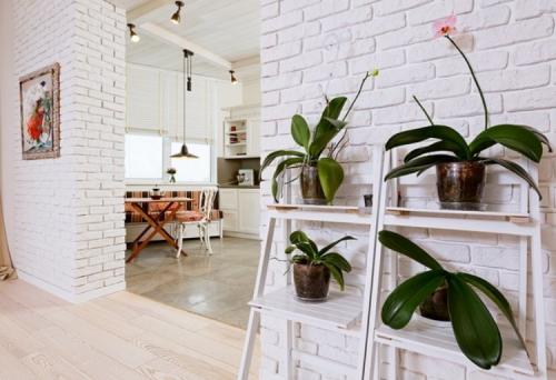 Настоящая кирпичная стена в интерьере. Отделка стен декоративным кирпичом