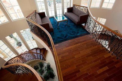 Дом Эмина в подмосковье. Шикарный дом Эмина Агаларова в США