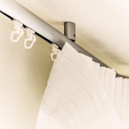 Какие карнизы самые удобные. Современные карнизы для штор — разновидности дизайна, методы монтажа и конструкционное исполнение (110 фото)