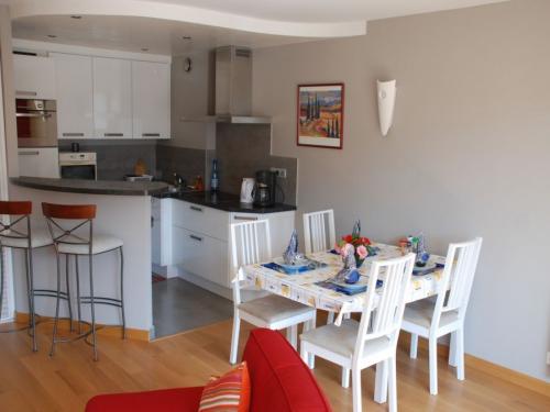 Дизайн 3 х комнатной квартиры 60 м2. Квартира 60 кв. м.: современные идеи, как оформить апартаменты. 80 фото лучших вариантов