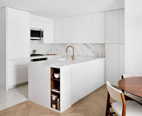 Минимализм с изюминкой: квартира в Нью-Йорке 05