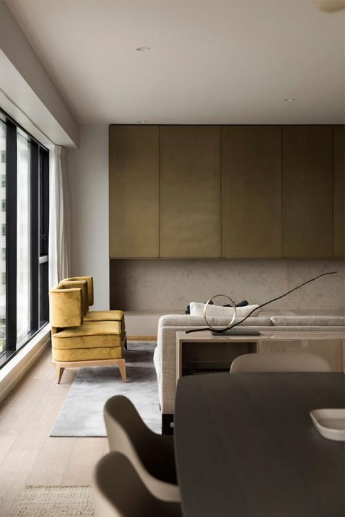 Бежевый и золото: спокойный интерьер квартиры 03