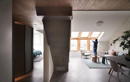 Современная мансардная квартира в Пекине 07