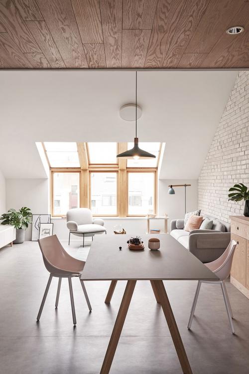 Современная мансардная квартира в Пекине 02