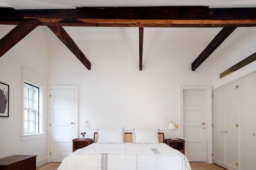 200-летний таунхаус в Нью-Йорке получил новую жизнь 09