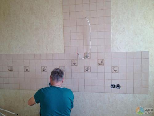 Кухня с коробом П-44. Кухня в доме серии П-44 в закладки