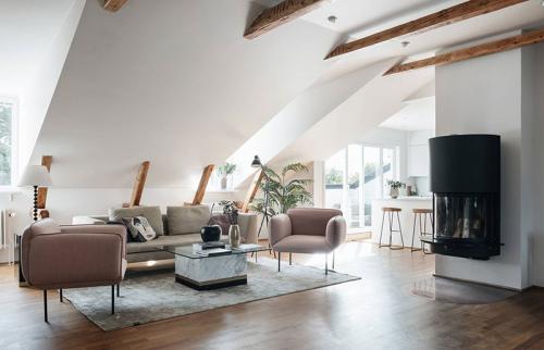 Просторная квартира с небольшой террасой на последнем этаже 03