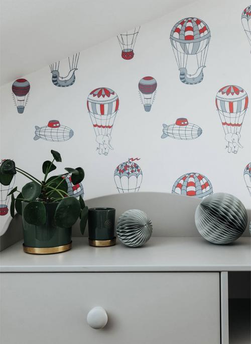 Просторная квартира с небольшой террасой на последнем этаже 22