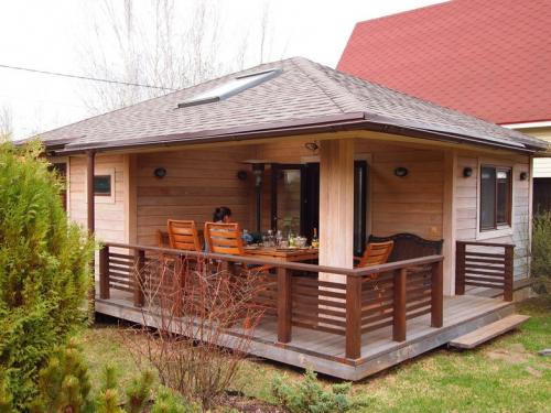 Надворные постройки под одной крышей