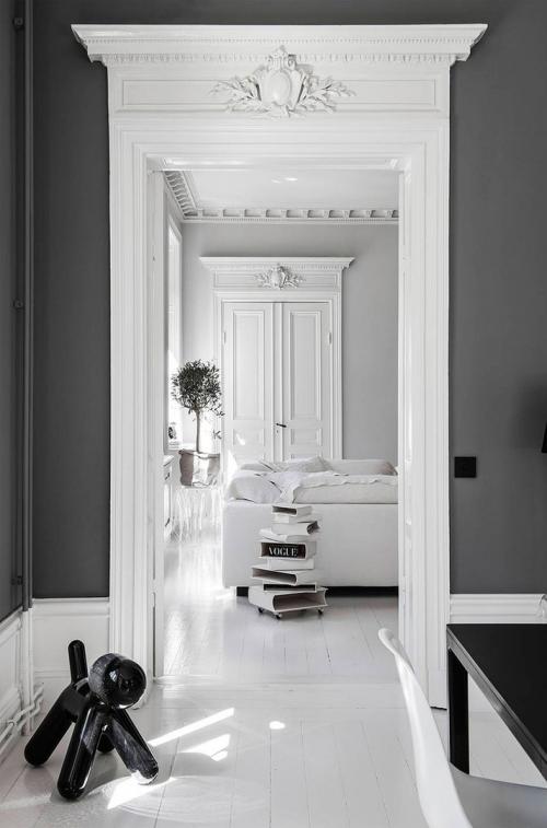 Смелая мебель и аксессуары в интерьере квартиры 08