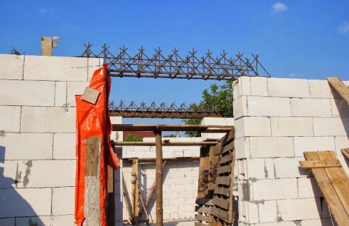 Перемычки для стен из ячеистого бетона. Схема армирования газобетона 03